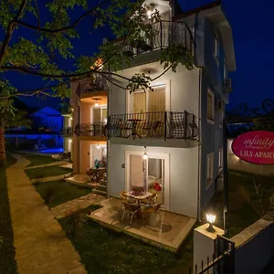 Parque de vacaciones Infinity Lily Fethiye